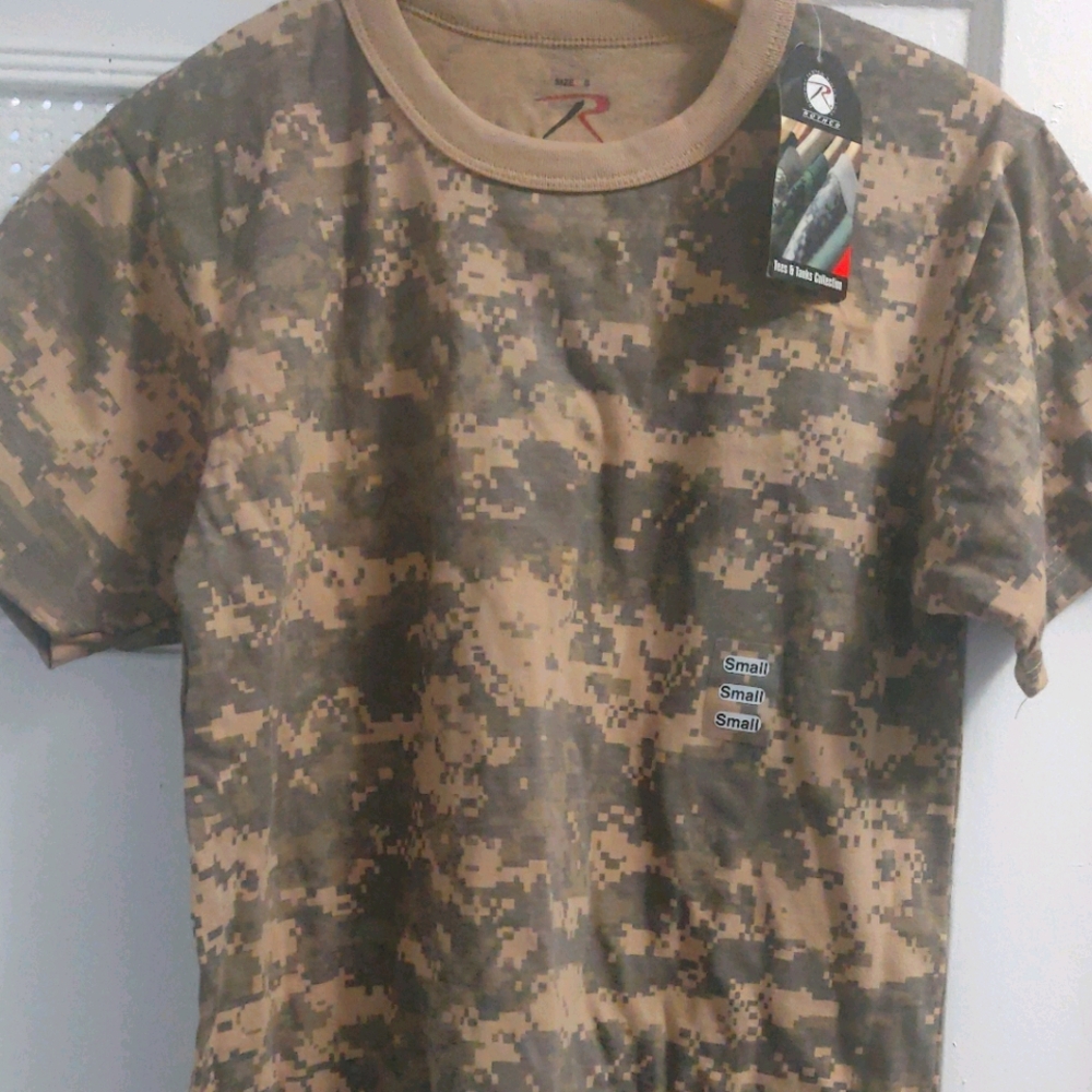 Rothco Digital Camo Tee